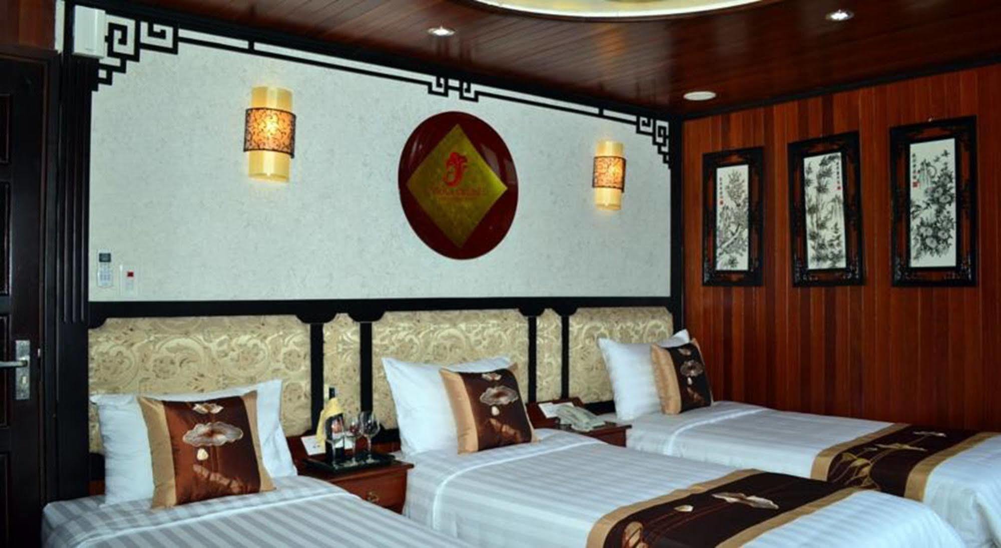 Готель Viola Cruise Halong Bay Халонг Екстер'єр фото